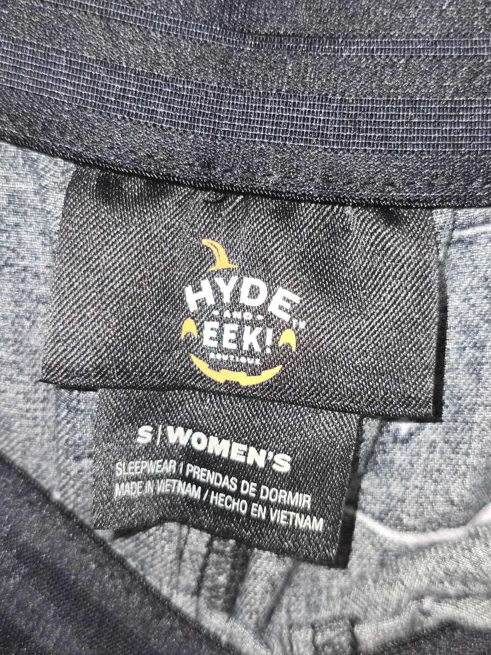 Target Black Moon & Star Print Women's Pajama Pants - Picture 4 of 5